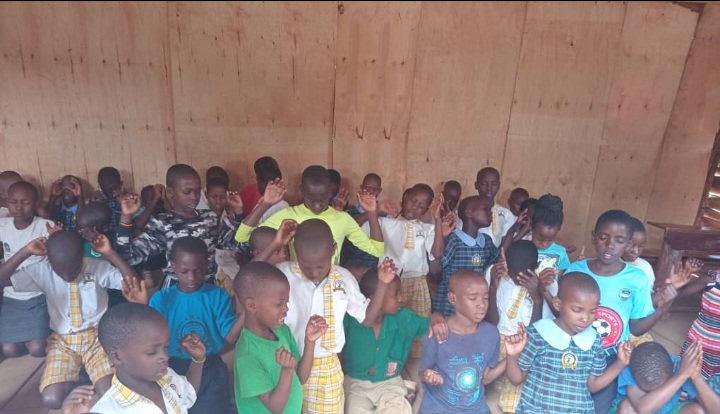 EASTER HOLIDAY BREAK